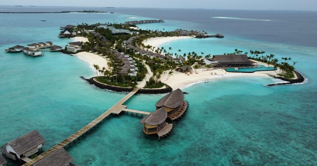 هتل Hilton Maldives Amingiri Resort & Spa